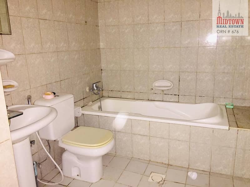 10 Well maintained studio available in Morocco cluster