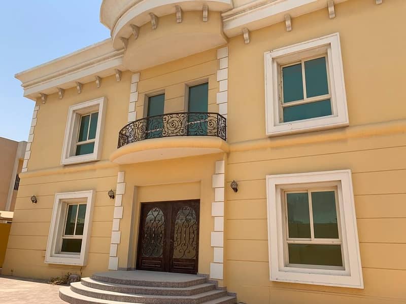 3 Villa for sale Al Darari area, Sharjah / A great location near the Al Darari Park