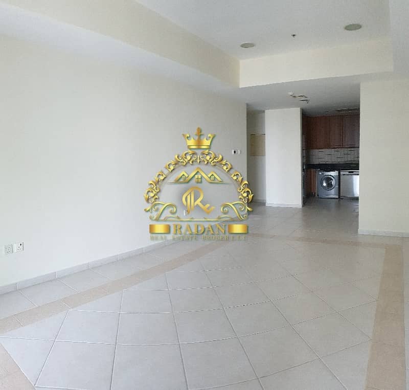 4 1 BR Apartment With Balcony | Princess Tower
