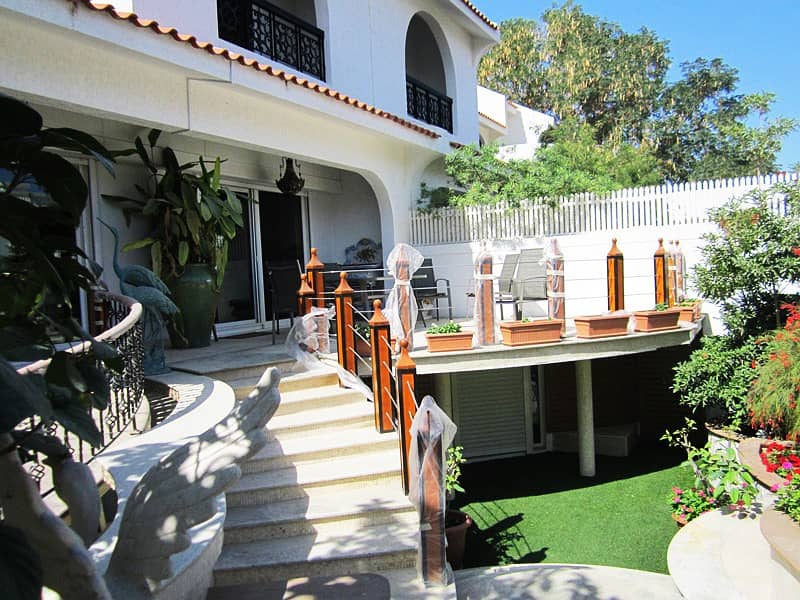 FULLY FURNISHED GORGEOUS 4BR VILLA FOR RENT