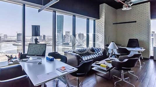 Luxury Fitted Lake View Office in Burlington Luxury Fitted Lake View Office in Burlington