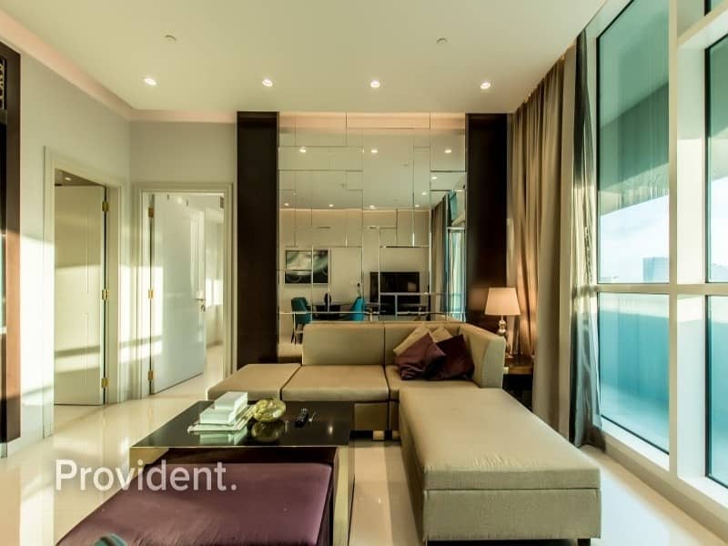 Fabulous 3 BR on High Floor | Serviced Apartment