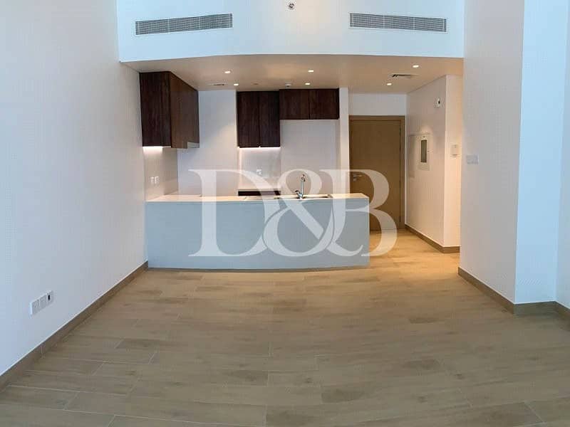 Best Priced 2Br | Sea Facing | Spacious Layout