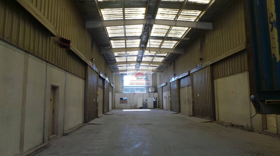 11 3200sqfts warehouse for rent in Umm Ramool