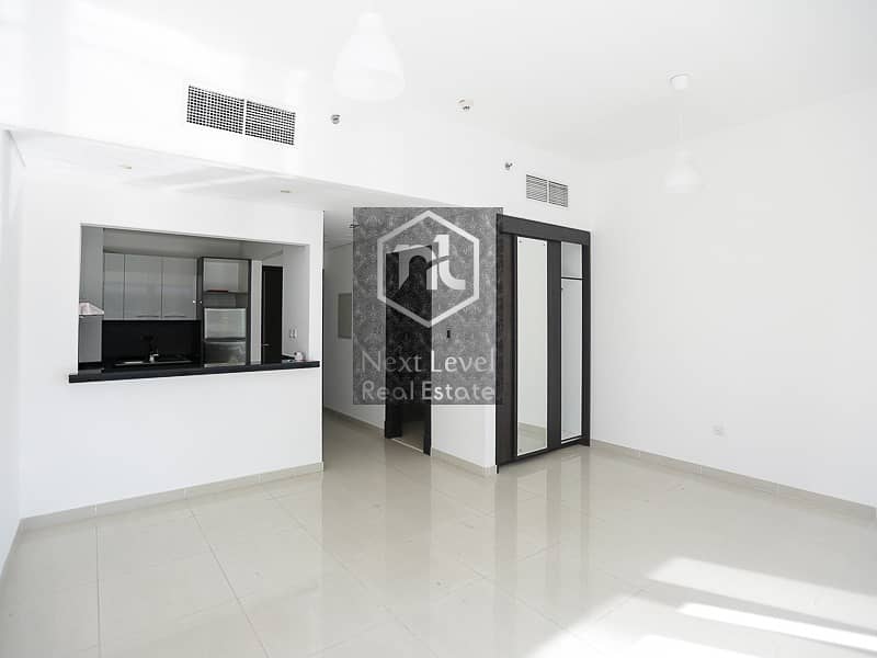 7 Upcoming Studio High Floor | Good Deal |