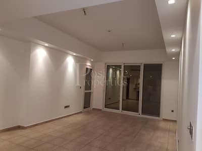 Large 2 bed C type with Marina Views available immediately Large 2 bed C type with Marina Views available immediately