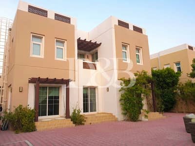 Single Occupant Villa | Next to Pool and Park Single Occupant Villa | Next to Pool and Park