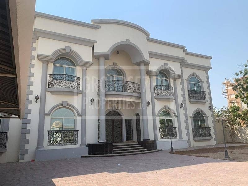 8 Bedroom Villa for Rent in Umm Al Sheif
