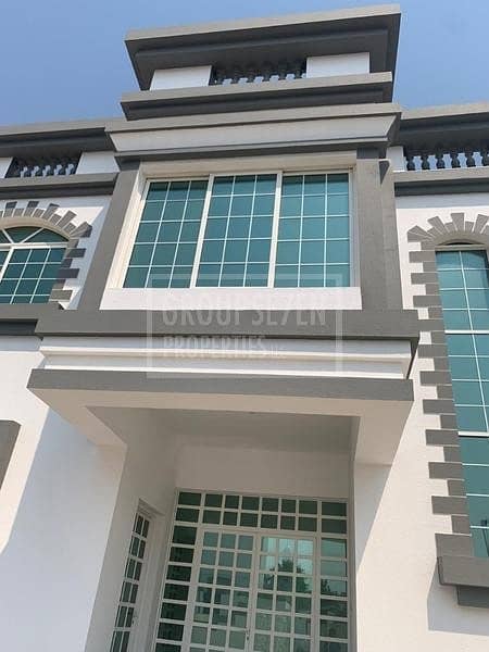 6 5 Bed Villa with Pool for Rent in Umm Al Sheif