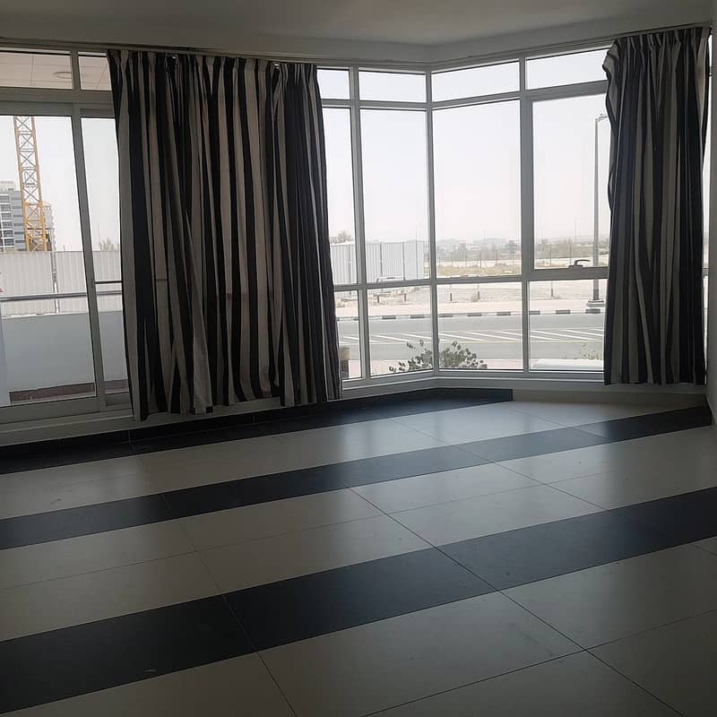 SILICON HEIGHT : ONE BEDROOM WITH BALCONY FOR RENT ONLY IN 29000/-