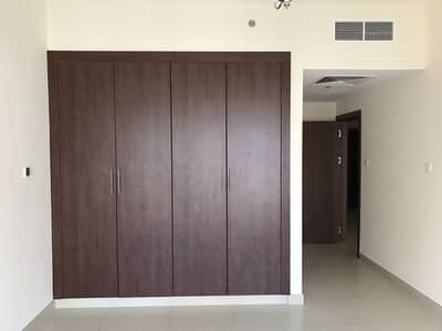 WELL MAINTAINED 1BR WITH 2 WASHROOM CLOSE TO NMC HOSPITAL WELL MAINTAINED 1BR WITH 2 WASHROOM CLOSE TO NMC HOSPITAL