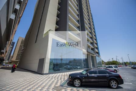 Direct from the owner | Luxury Showroom and Offices Direct from the owner | Luxury Showroom and Offices