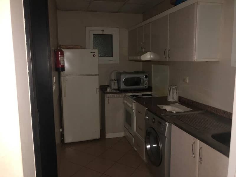 23 Hot deal in front of metro one bedroom for rent in lake city Tower