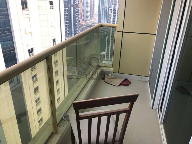 32 Hot deal in front of metro one bedroom for rent in lake city Tower