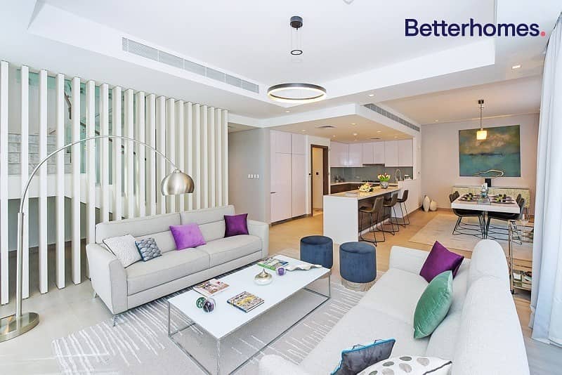 Beautiful I Prime Location I Corner Unit Beautiful I Prime Location I Corner Unit