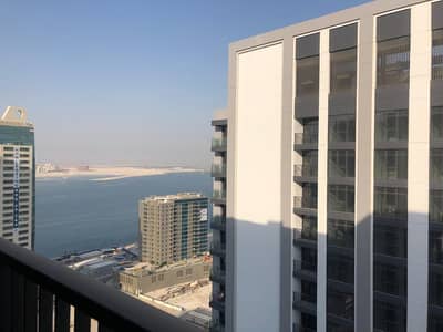 Neat Apartment + Sea View+Kitchen Island+Wardrobes Neat Apartment + Sea View+Kitchen Island+Wardrobes