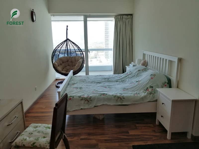 Spacious Layout | 1 Bed |Fully Furnished| Vacant