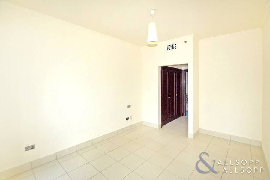 One Bedroom | Balcony | Covered Parking