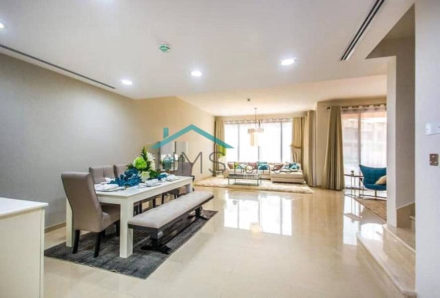 9 4 Bedroom Townhouse | Pool + Park View |