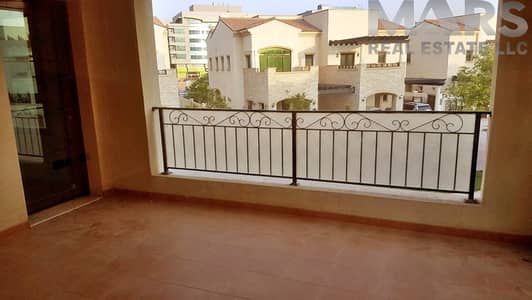 Good Size and New Renovated Villa Good Size and New Renovated Villa