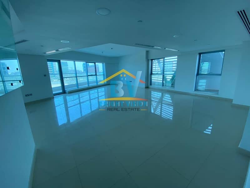 Luxury and Elegant 4 bedroom apartment near Al Raha Beach