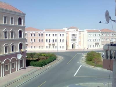 شقة في الحي الإيطالي المدينة العالمية 18000 درهم - 4678986 شقة في الحي الإيطالي المدينة العالمية 18000 درهم - 4678986