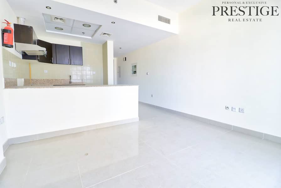 3 Studio | Red Residence | Sport s City | Canal area