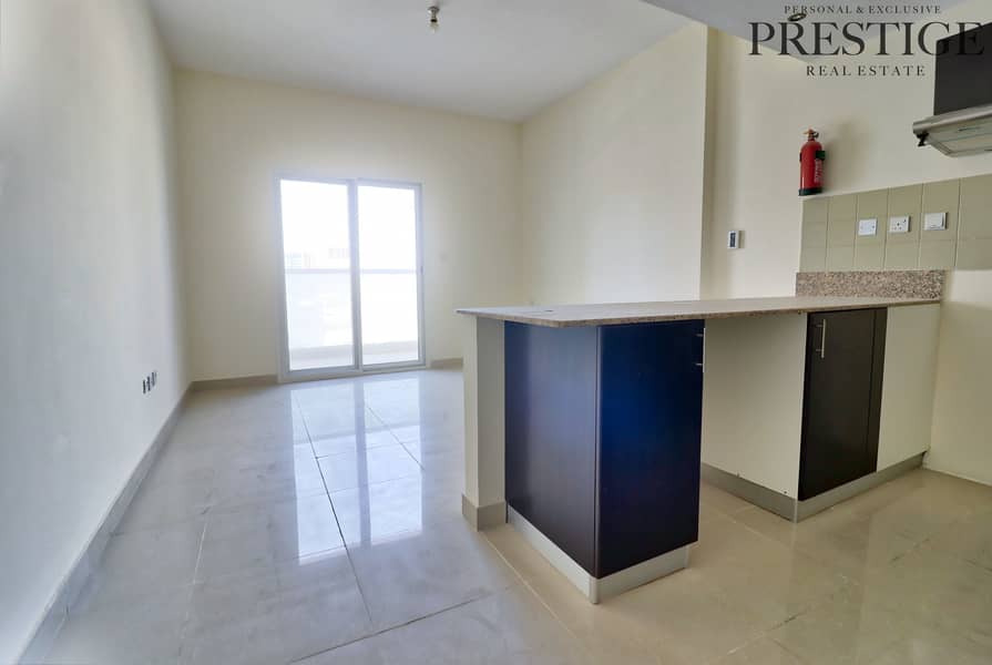 4 Studio | Red Residence | Sport s City | Canal area