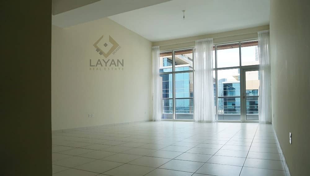 High floor / Storage / Balcony / Monthly Contract High floor / Storage / Balcony / Monthly Contract