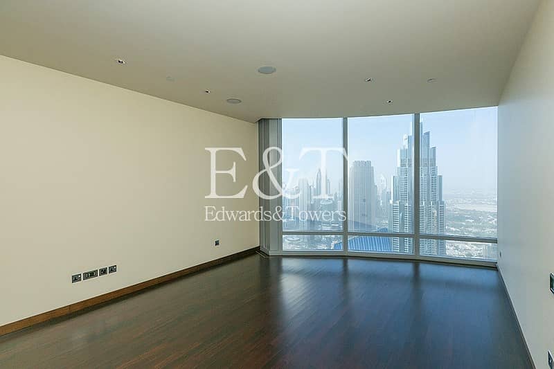 16 2 BR Apartment available in Burj Khalifa