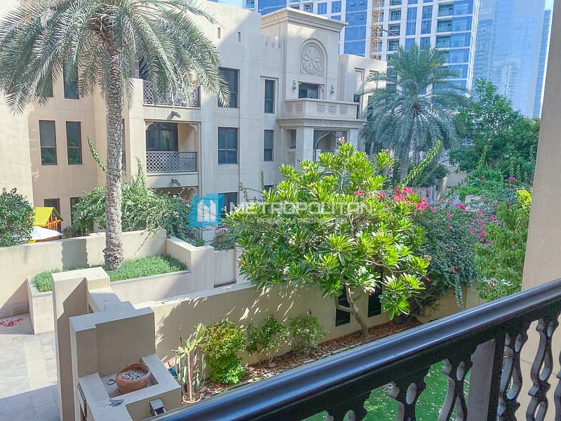 Immaculate Large 1 Bed | Tastefully furnished