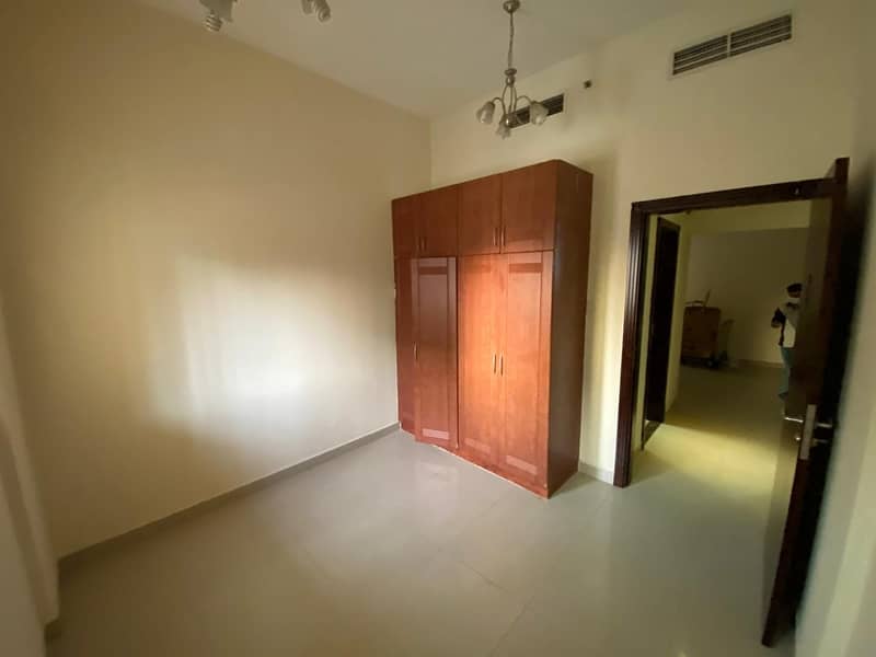 0 8 HOT OFFER // CHEAPEST  CLOSED KITCHEN  // 1 BED ROOM WITH BALCONY FOR RENT IN PHASE 2 WARSAN 4