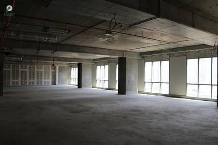 Extra Large Shell and Core Office |Mid Floor Extra Large Shell and Core Office |Mid Floor