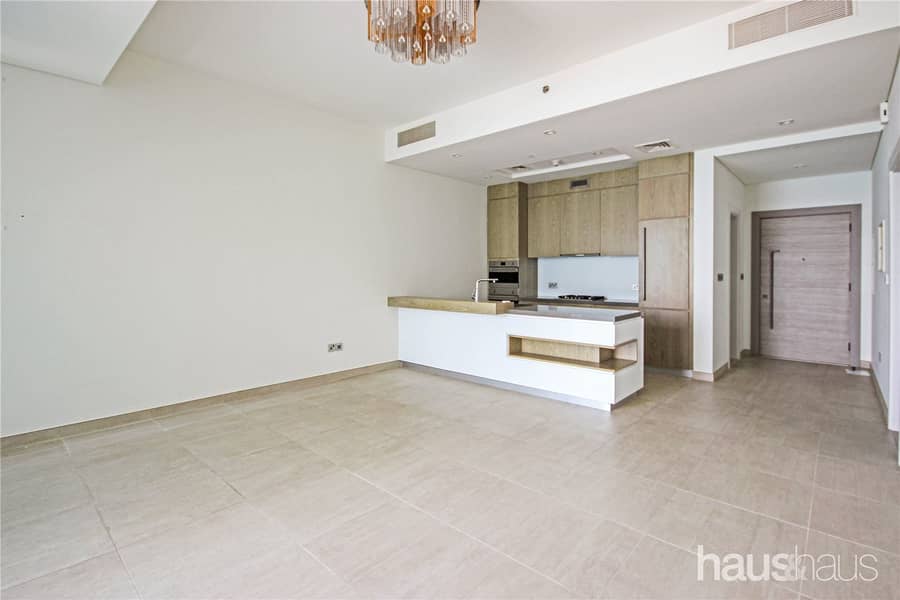 View Any Time | Sea View | Spacious 1 Bed | Modern