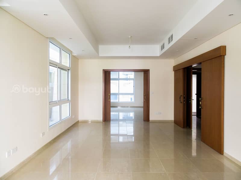 Cozy 3 bed room semi detached villa Cozy 3 bed room semi detached villa