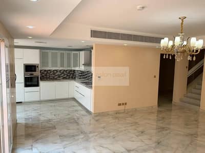Fully Upgraded || Vacant || Next to Park | Type 3M Fully Upgraded || Vacant || Next to Park | Type 3M