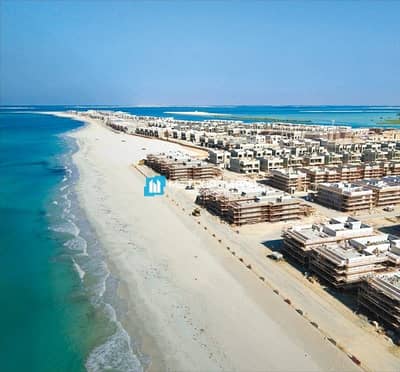Feel The Breeze in Front of the Beach! Best Price! Feel The Breeze in Front of the Beach! Best Price!
