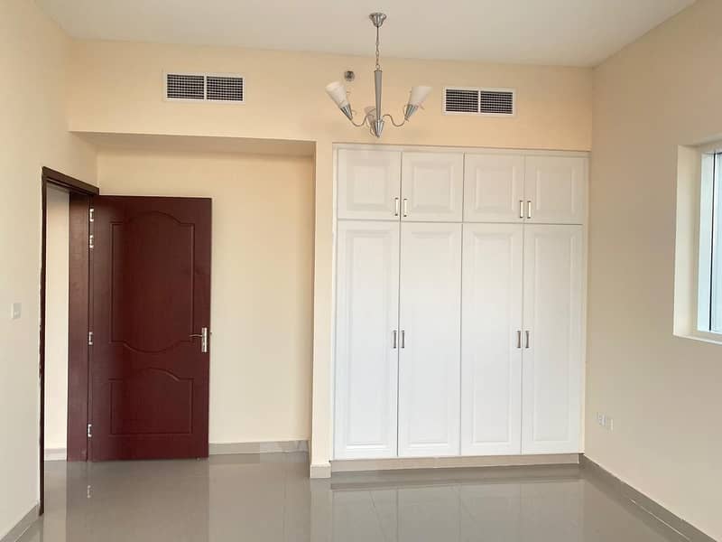 30 DAYS FREE CHEAPEST  2 BHK WITH BALCONY  FOR RENT IN WARSAN 4 PHASE 2