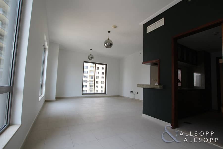1 Bed | Unfurnished | Partial Canal View