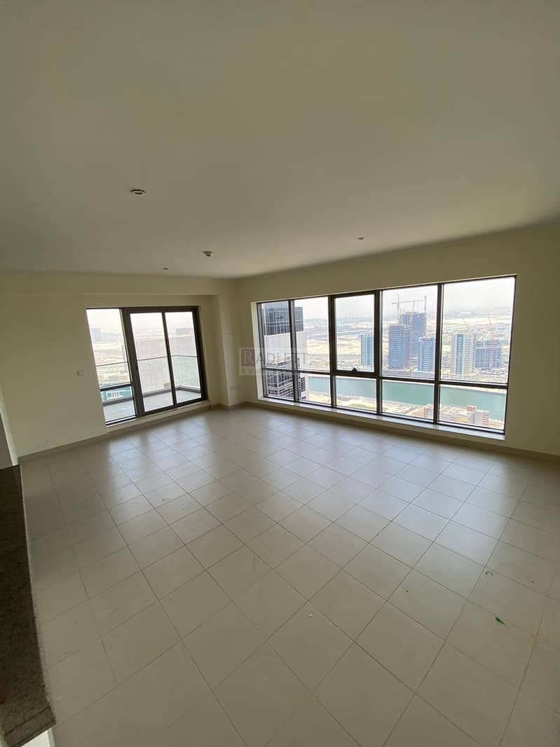 Very Spacious| High Floor|Lake View -Available Now Very Spacious| High Floor|Lake View -Available Now