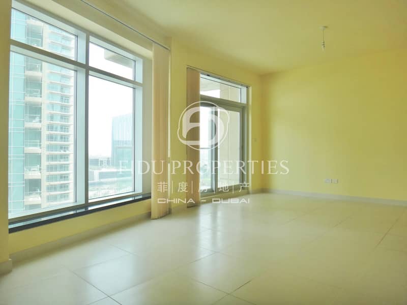 High floor | Large balcony | Well maintained