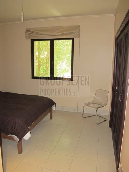 18 2 Bedroom Apartment for Sale in Old Town