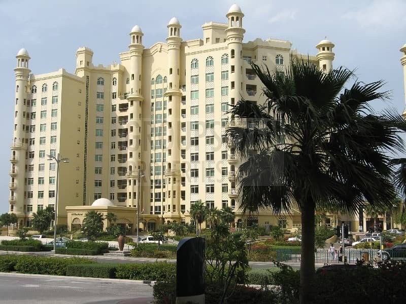 Sea view 1 Bed Apartment for Sale in Palm Jumeirah