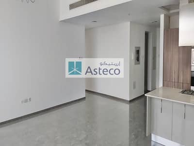 3 Bed + Maidroom with Kitchen Appliances and Terrace 3 Bed + Maidroom with Kitchen Appliances and Terrace