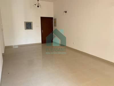 Bright and well maintained 2 bed Apt Bright and well maintained 2 bed Apt