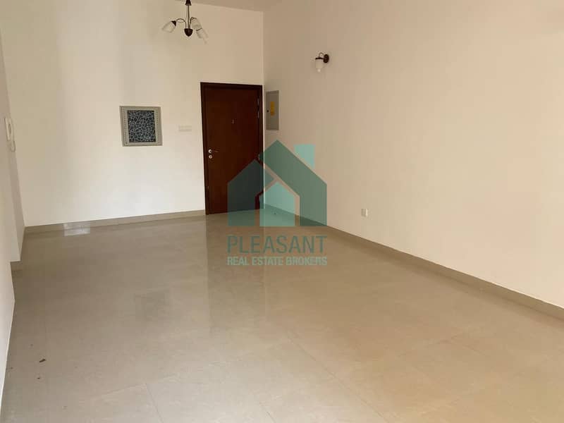 Bright and well maintained 2 bed Apt Bright and well maintained 2 bed Apt