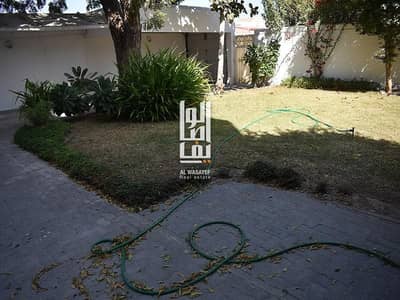 Amazing | Very spacious 4 Bed Villa with Private Garden Amazing | Very spacious 4 Bed Villa with Private Garden