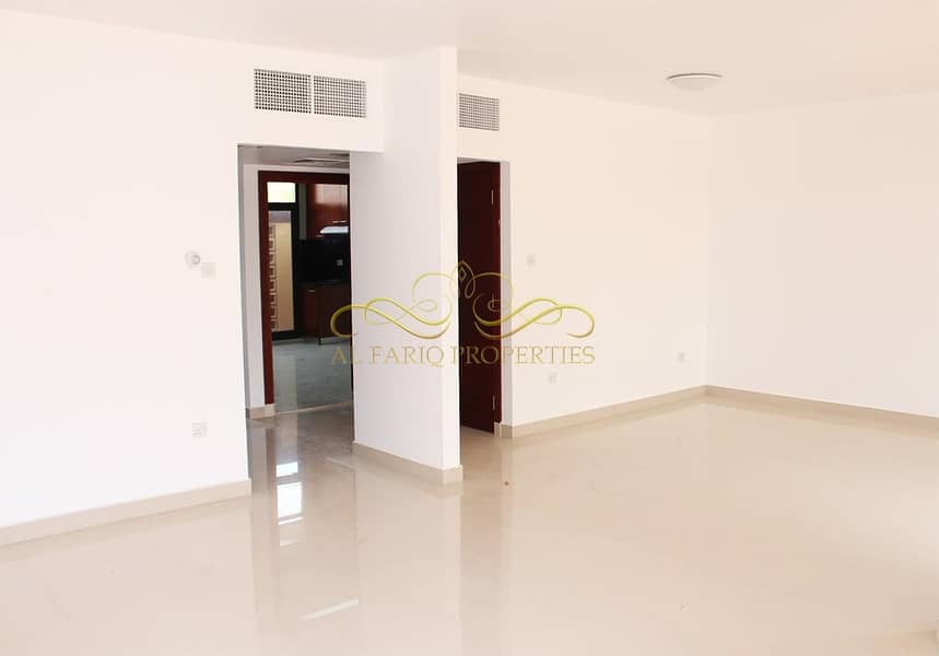 Available 3 bedrooms villa for rent-Al Safa 2