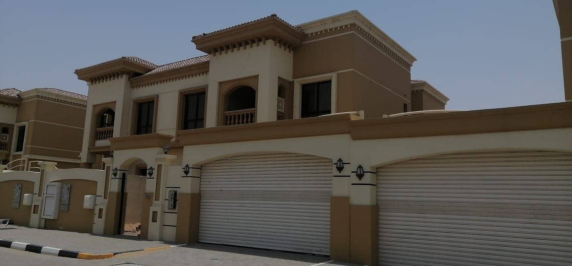 Ready Villa for sale in Al Hoshi with a great finishing and great price