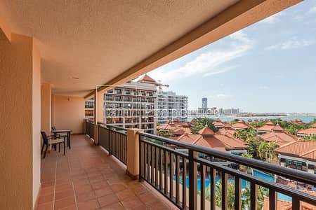 Lagoon View/ Upgraded /High Floor Lagoon View/ Upgraded /High Floor